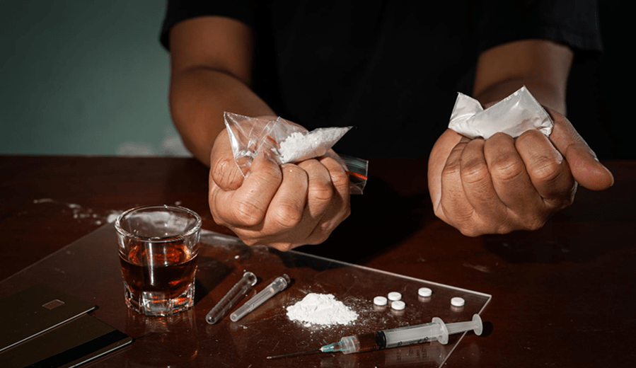 Drug Possession Charges and How Defense Attorneys Fight Them